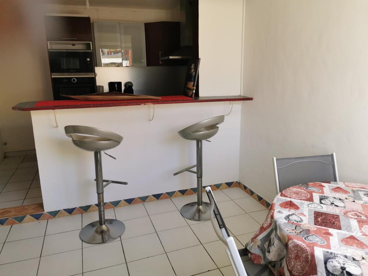 La Creole T3 Lumineux A 1Mn De La Plage Le Gosier  Bagian luar foto