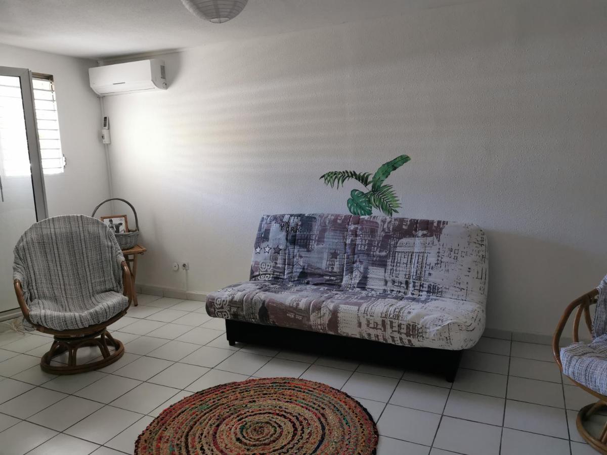 La Creole T3 Lumineux A 1Mn De La Plage Le Gosier  Bagian luar foto